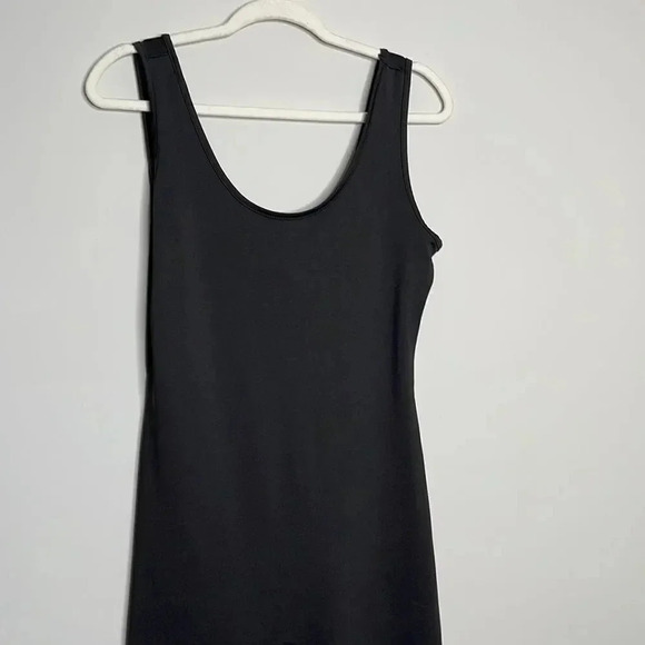 Vitique Black One Piece Shorts Romper - Picture 3 of 6